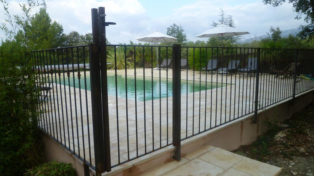 Hotel Les Tournillayres Bédoin Pokój zdjęcie